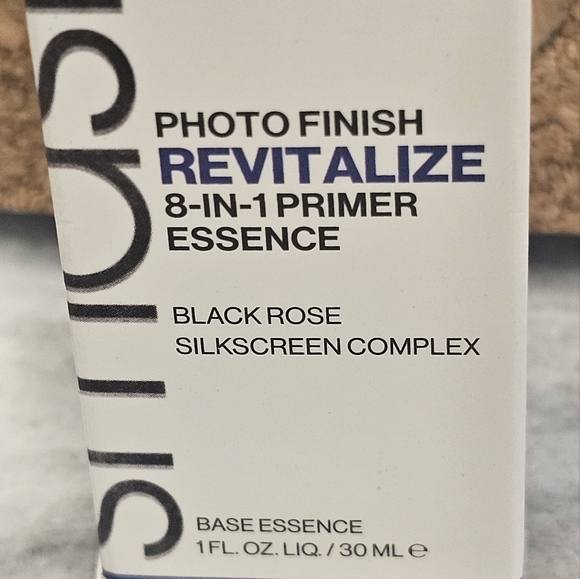 Smashbox Photo Finish Revitalize 8-in-1 Primer Essence setting spray - Picture 2 of 3